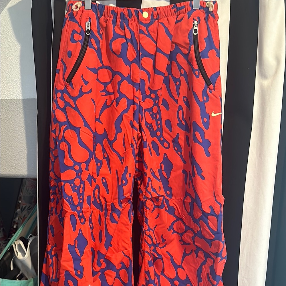 Nike FROG Vibrant Red and Blue Casual Wide-Leg Pants - Never Worn